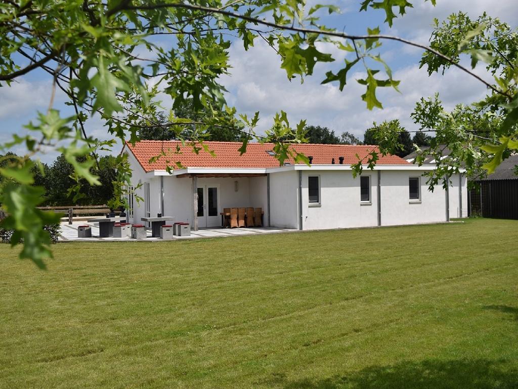 Herkenhoek 5 Bedroom Apartment Heeswijk-Dinther Экстерьер фото