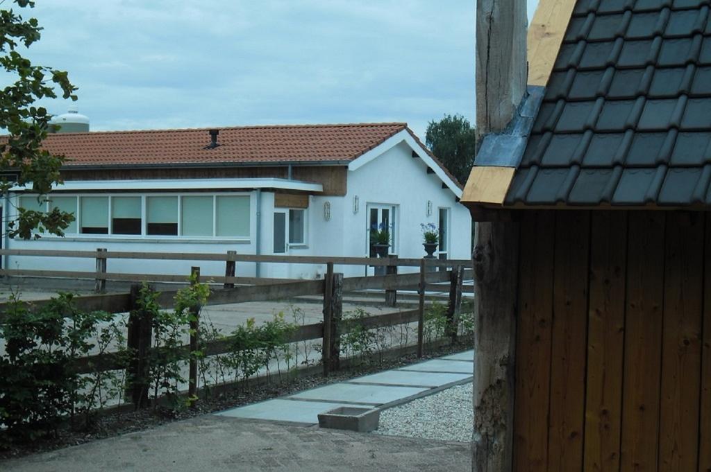 Herkenhoek 5 Bedroom Apartment Heeswijk-Dinther Экстерьер фото